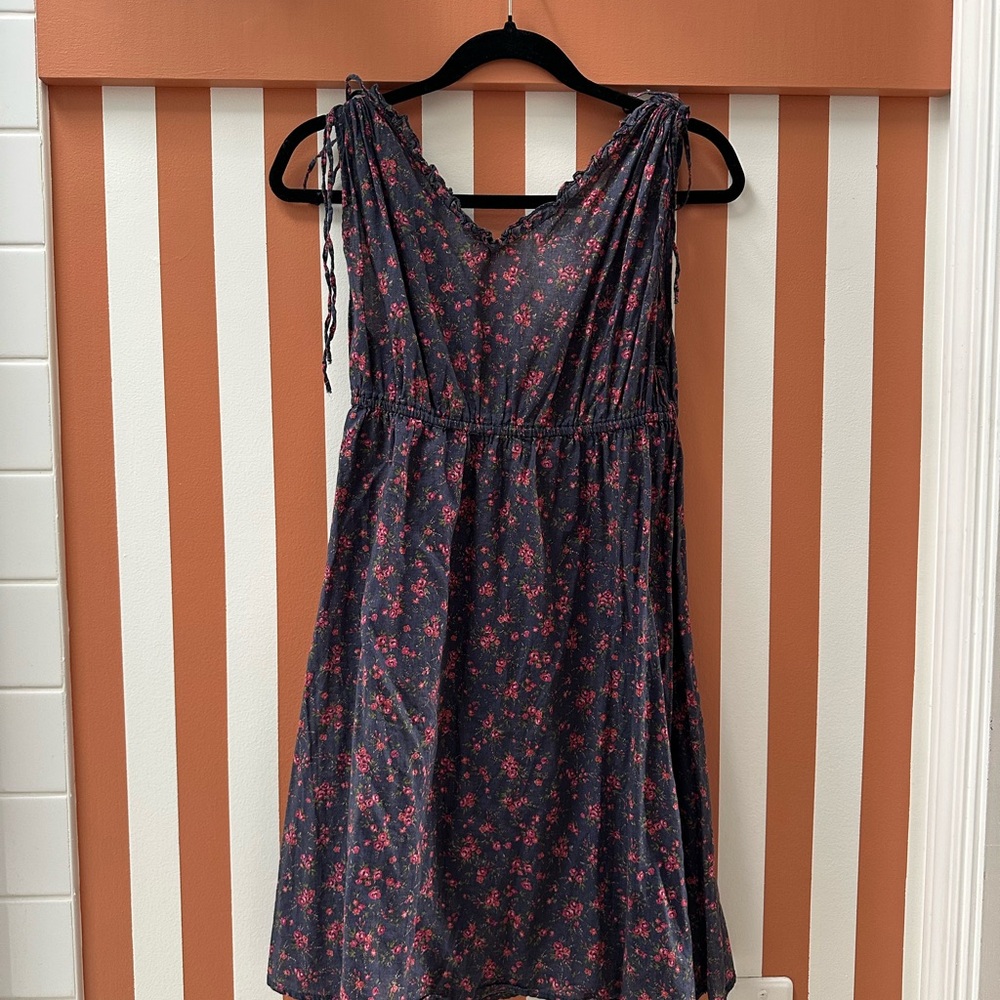 Floral Sleeveless Dress